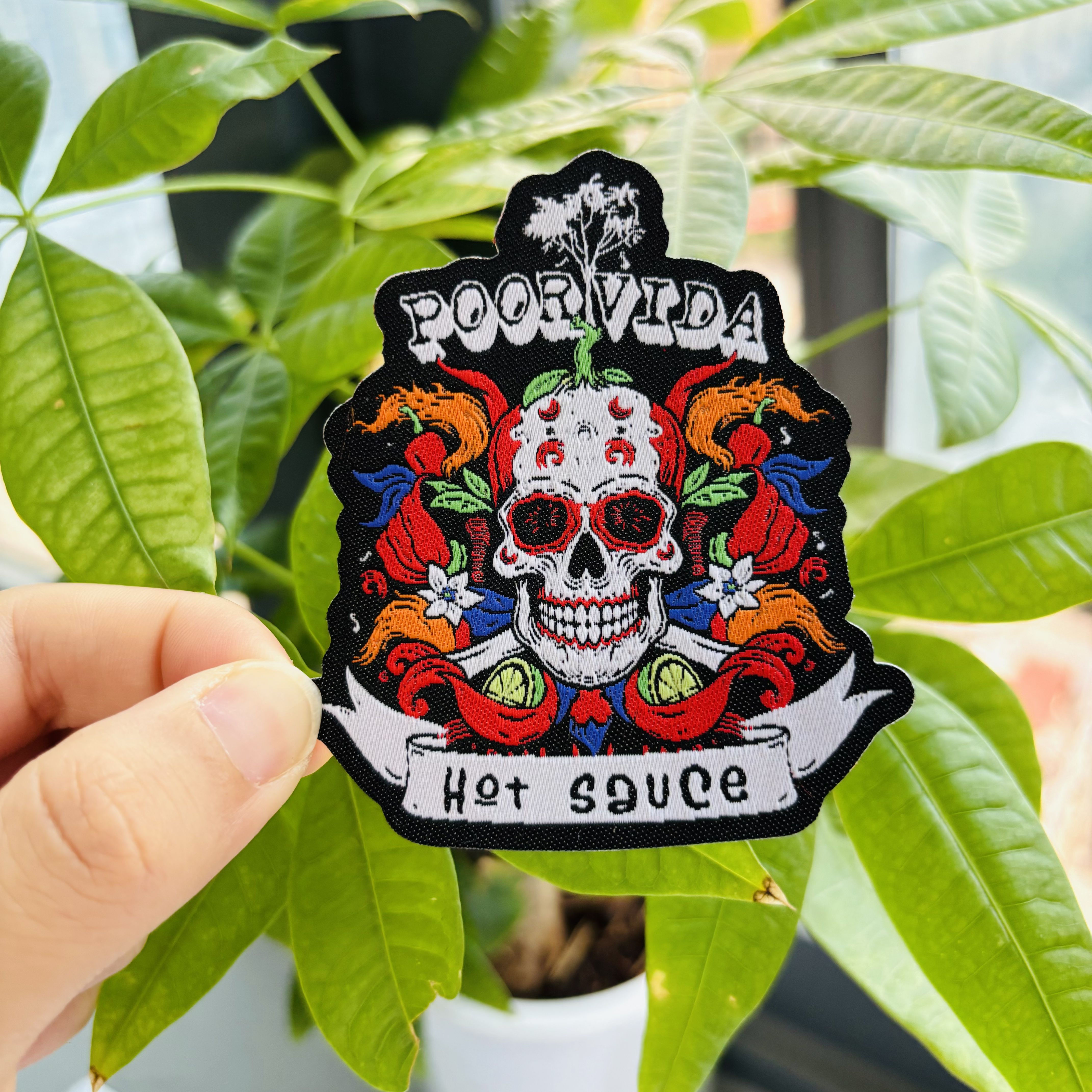 Niestandardowe luksusowe ubrania z emblematami tkaninowymi do przyścianku lub szycia na czapki