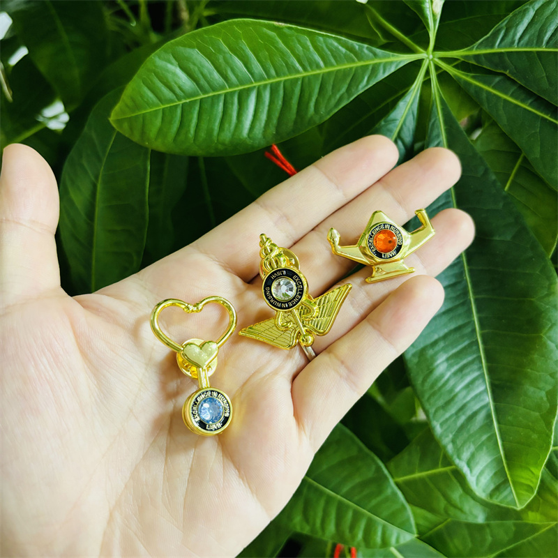 10 Creative Uses for Custom Lapel Pins