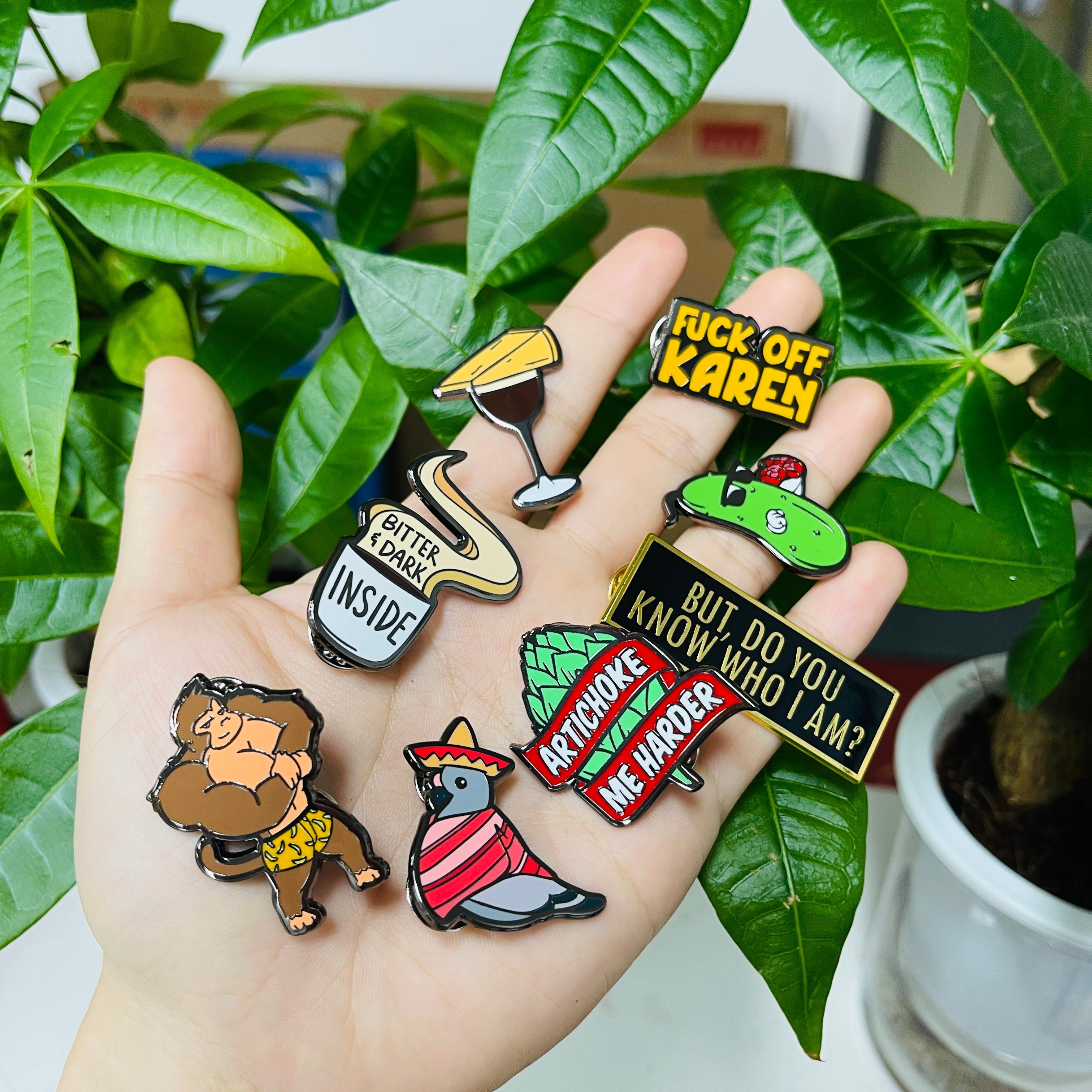 Anime Magnetic Cartoon Soft Hard Enamel Pin for Decoration