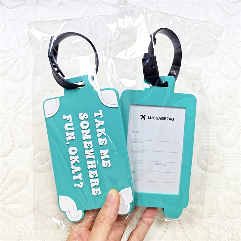 Custom Travel Tags for Hotels and Airlines 