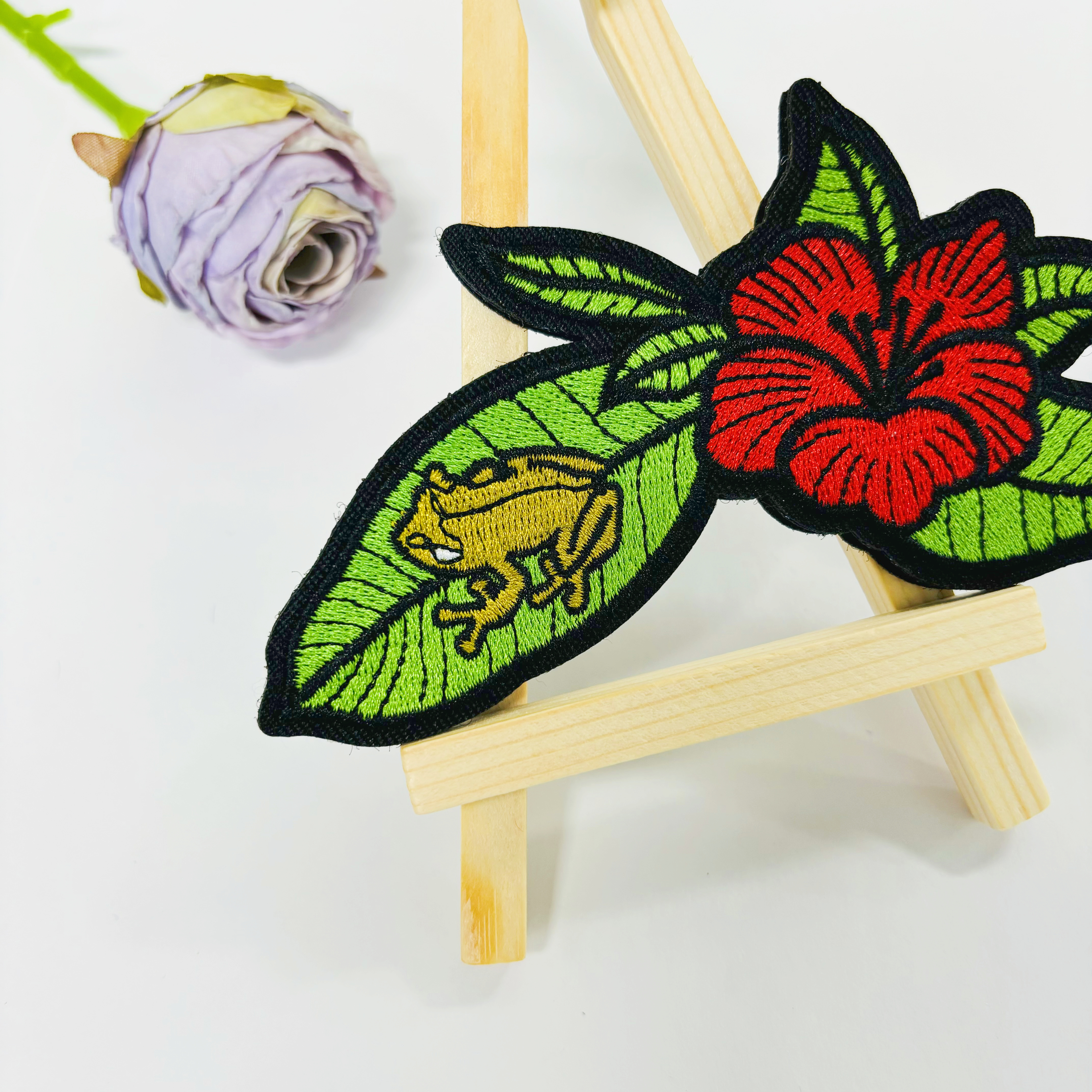 Meilleure vente : patch brodé transfert thermique, badges en tissu brodé à appliquer par repassage pour vêtements