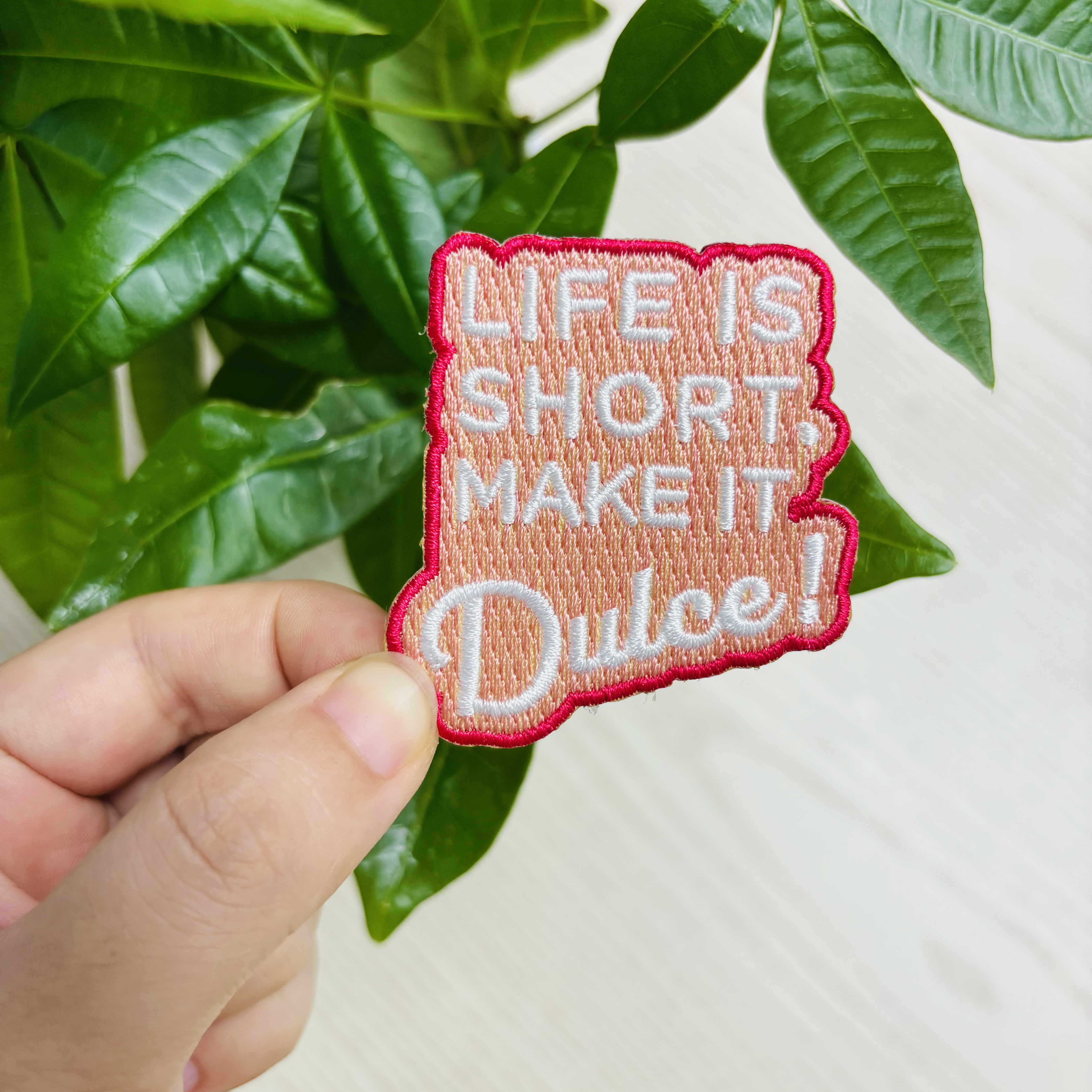 Custom Design Self Adhesive Embroidery for Hat And Clothing Patch