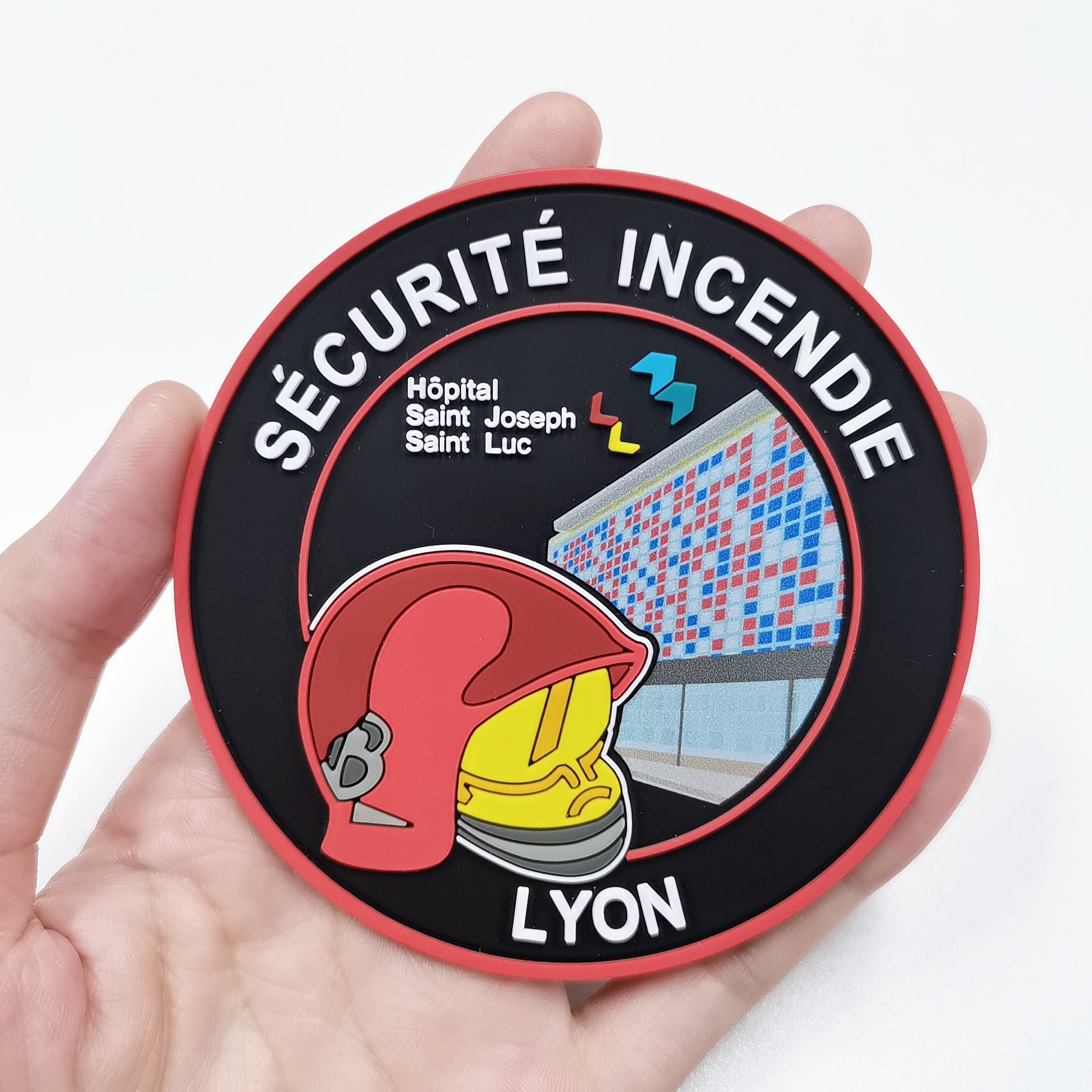 Producenci Personalizowane Współczesne Niestandardowe Wygięte 2D 3D Miękkie Etikietki z PVC i Gumy Przeźroczysty Logo Gumowy Naklejka do Ubranek