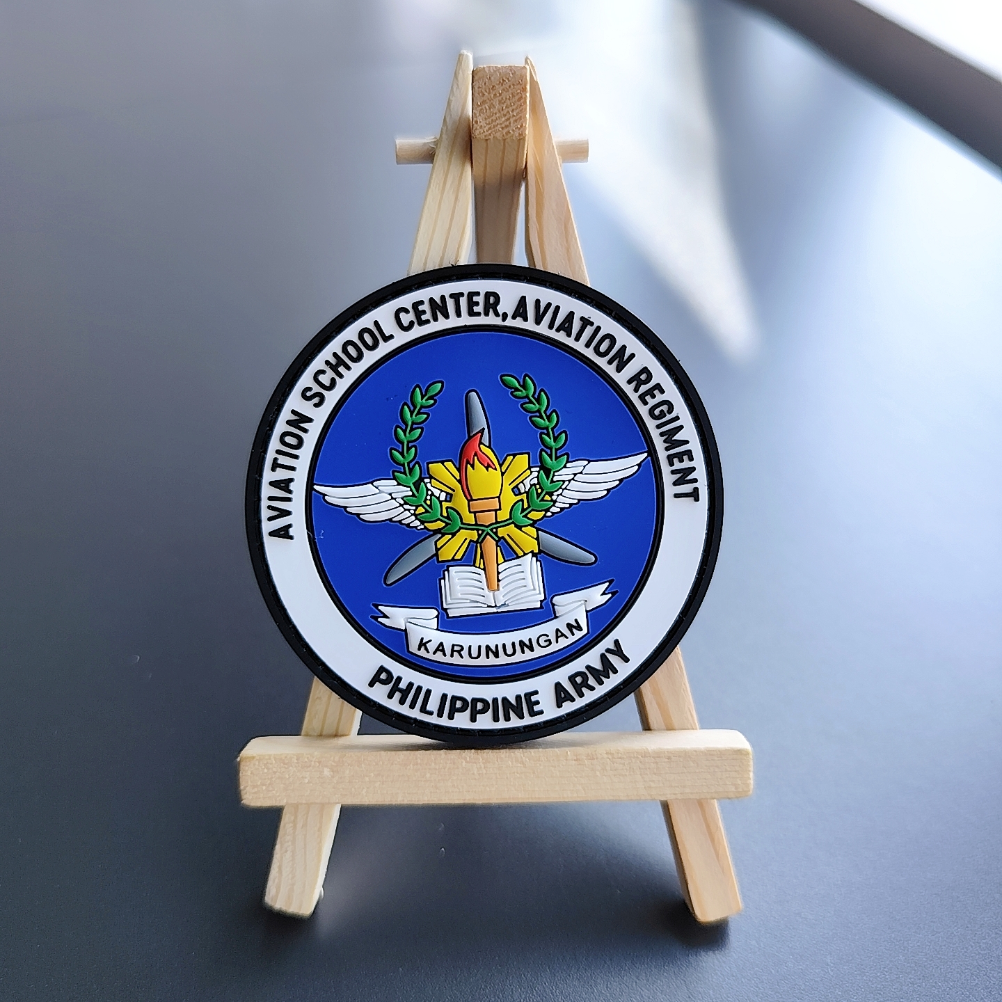 Ekološki prijateljske prilagođene embosirane logo gume plakete
