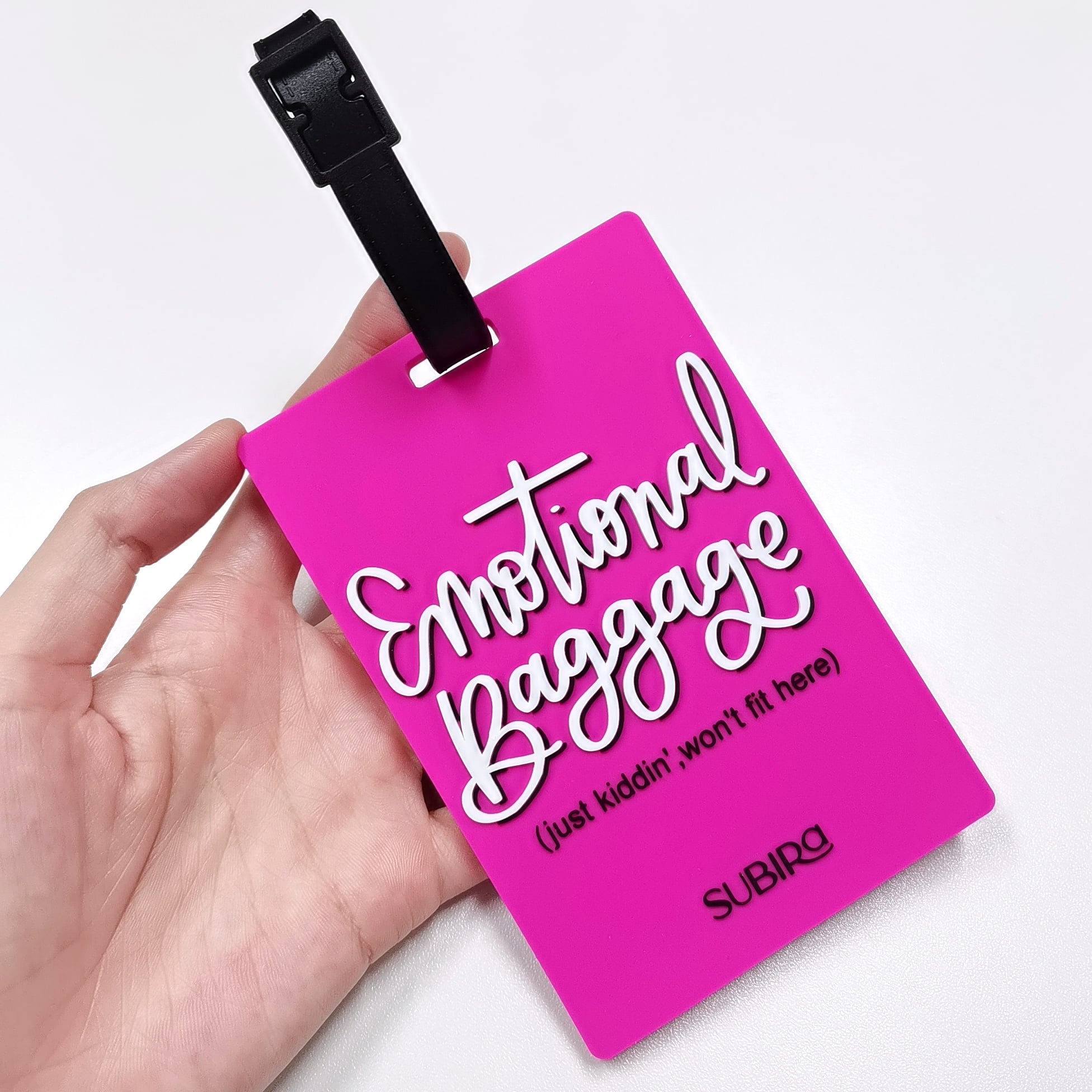 Custom 3D Logo Business Promotional Gifts Low MOQ New Design Travel Tag 3D PVC Rubber Luggage Tag for Bag School Bag