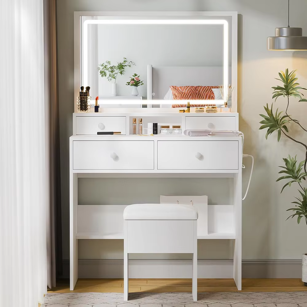 Which Makeup Table Style Suits a Minimalist Bedroom?