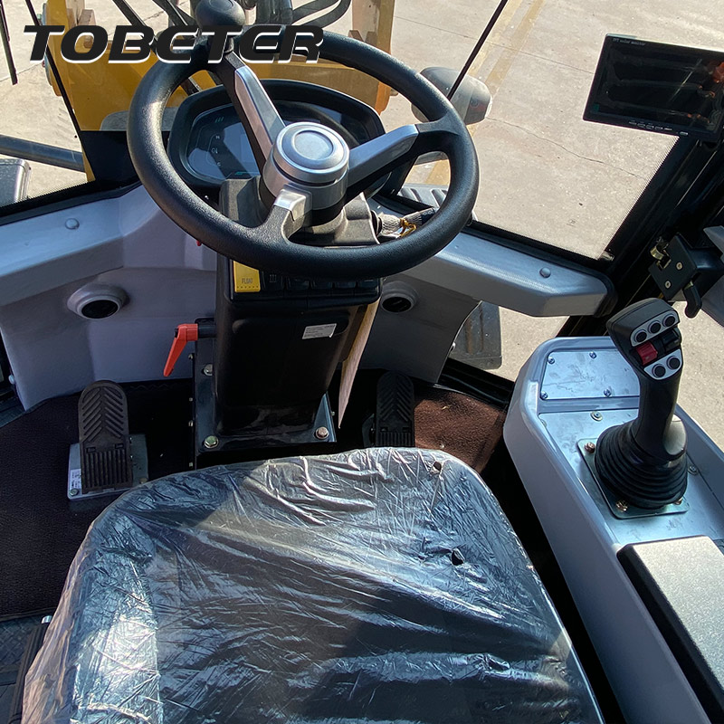 1,8 тона Шарнирно-свързан телескопичен товарач H380T