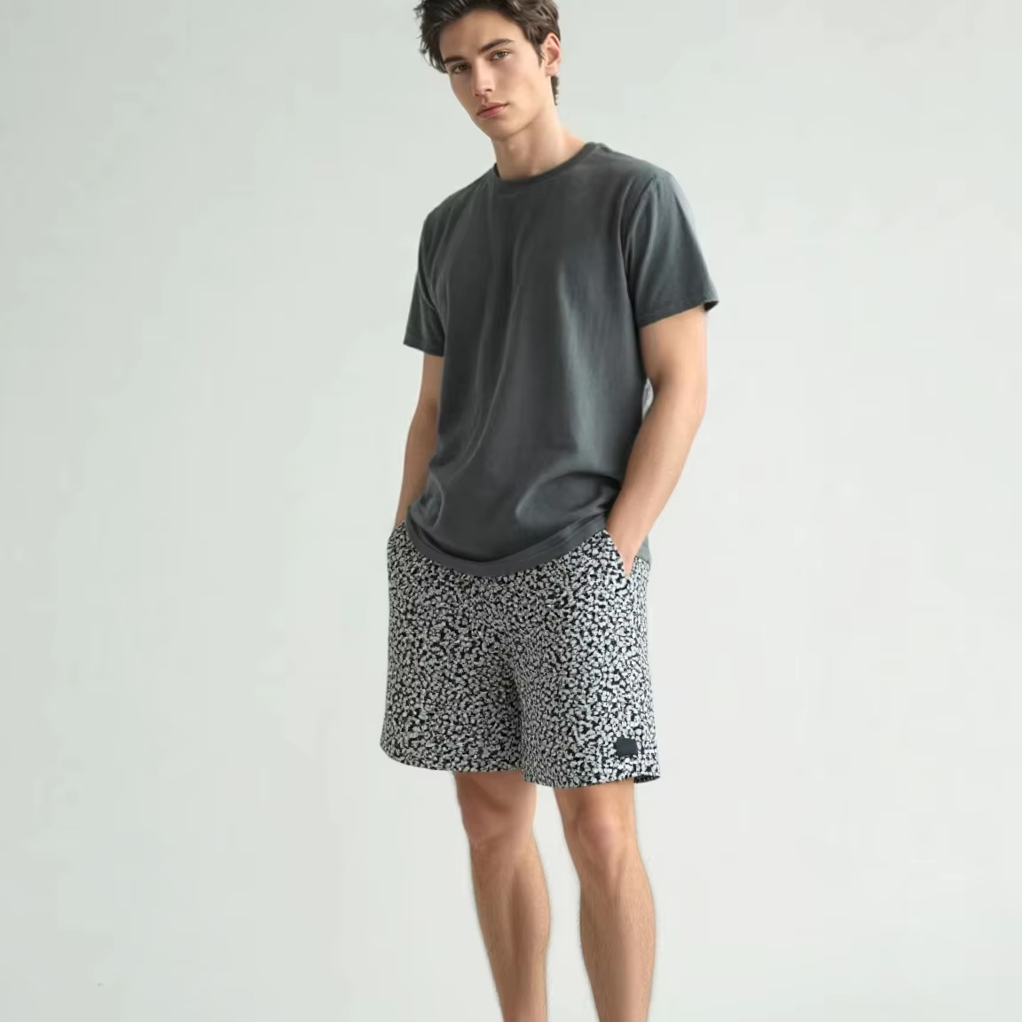 How to Choose Quick Dry Surf Shorts for Custom OEM Surf Apparel Brands?