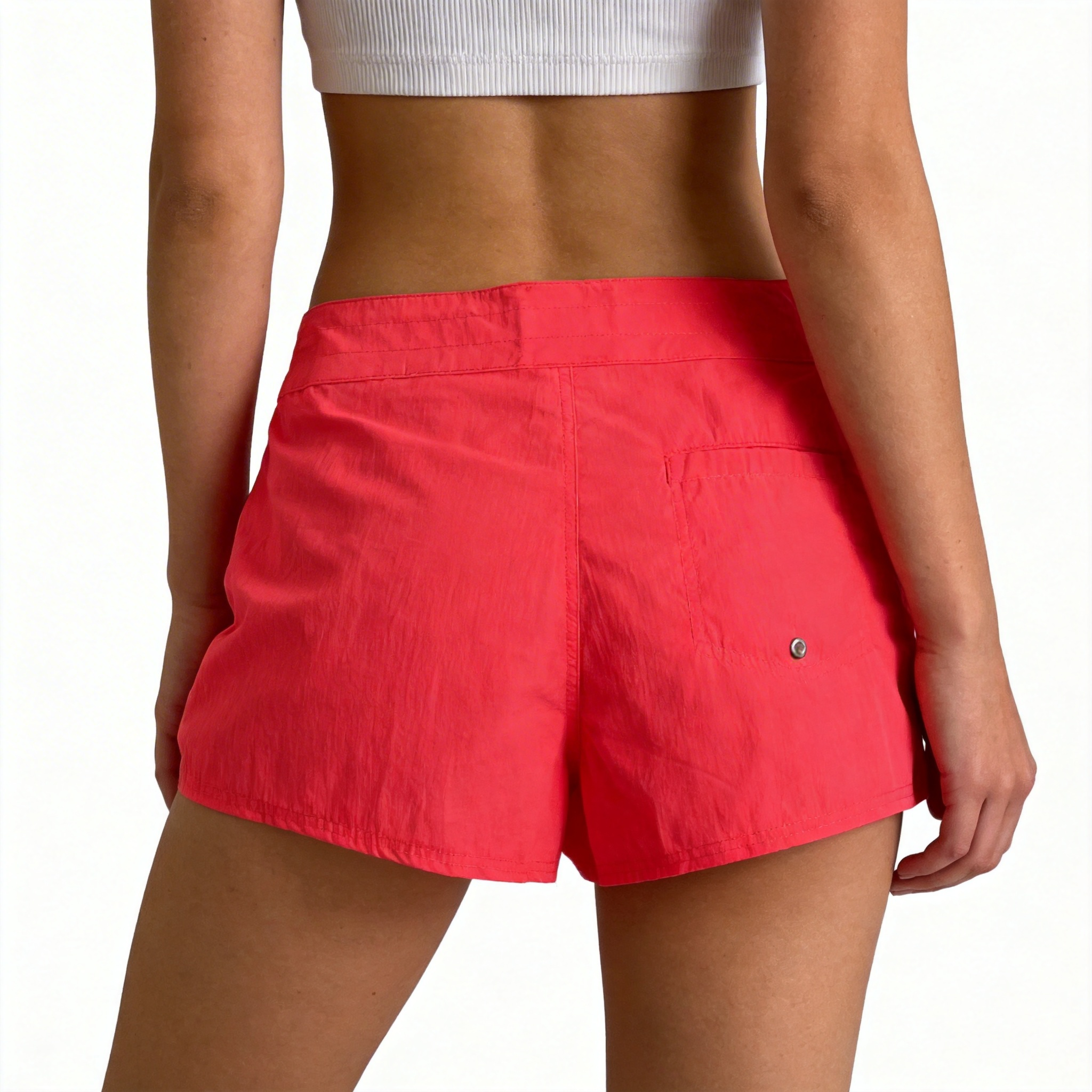 What Are the Benefits of Quick Dry Swim Shorts for Travelers