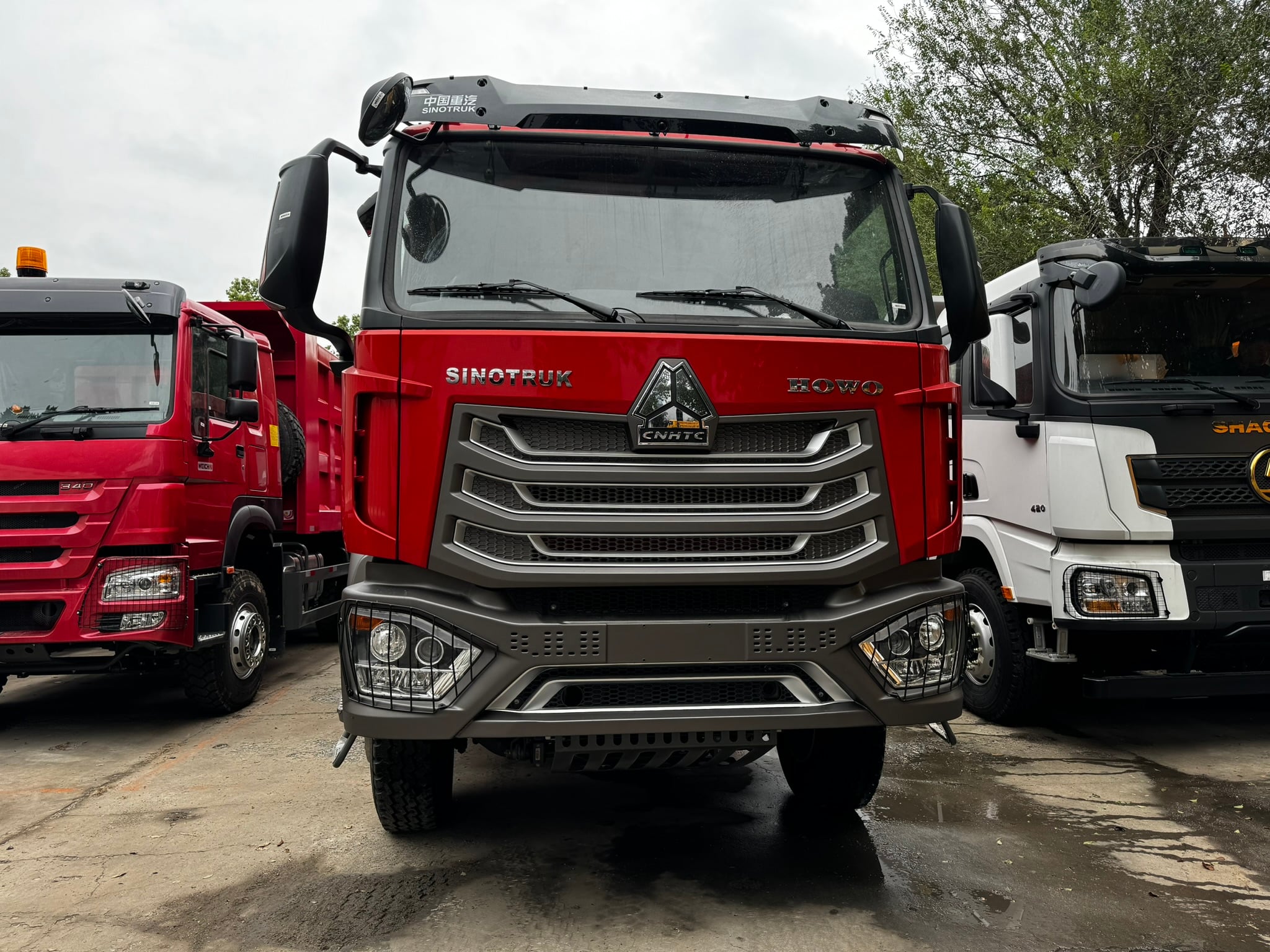 HOWO NX dump truck  371 hp 380hp and 400hp 10 wheel