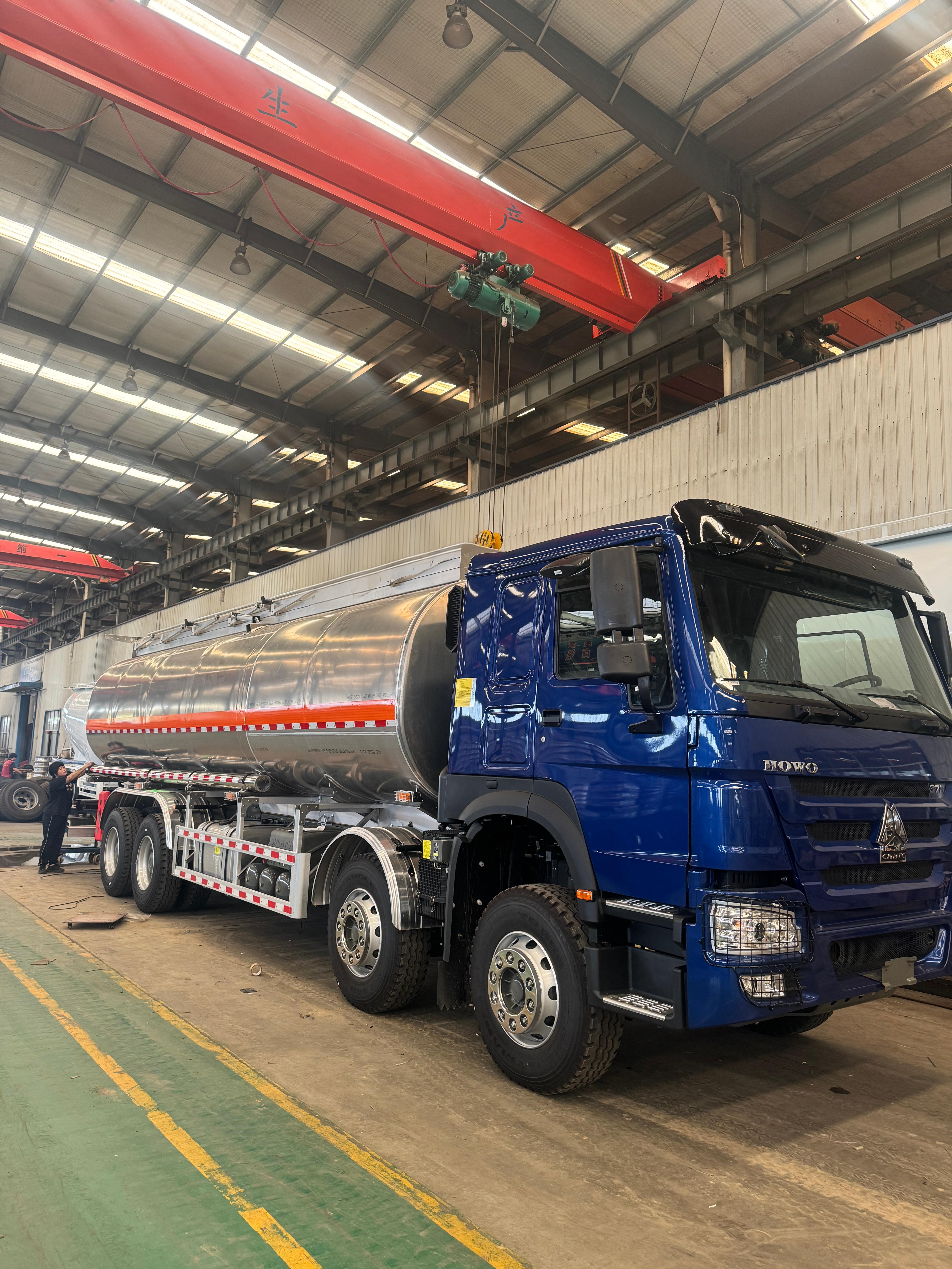 Why Is Aluminum Alloy Used for Some Tank Truck Applications?