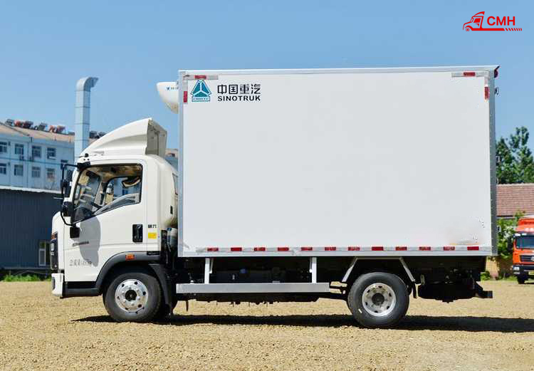Howo 5 Ton Refrigerator Truck