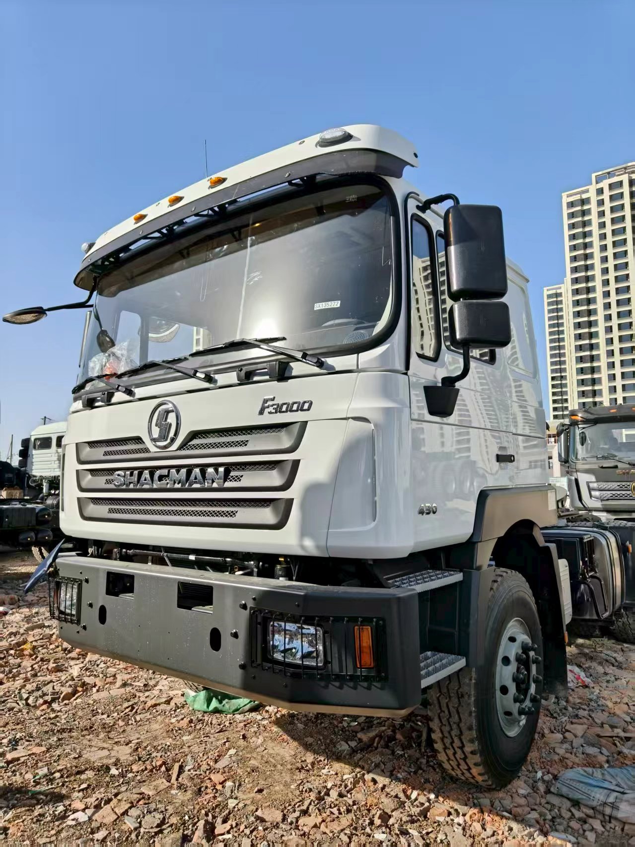 SHACMAN F3000 6X4 Heavy Duty Tractor Truck with 430 Horsepowe