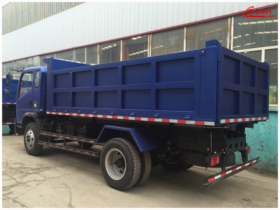 Howo Light Dump Truck