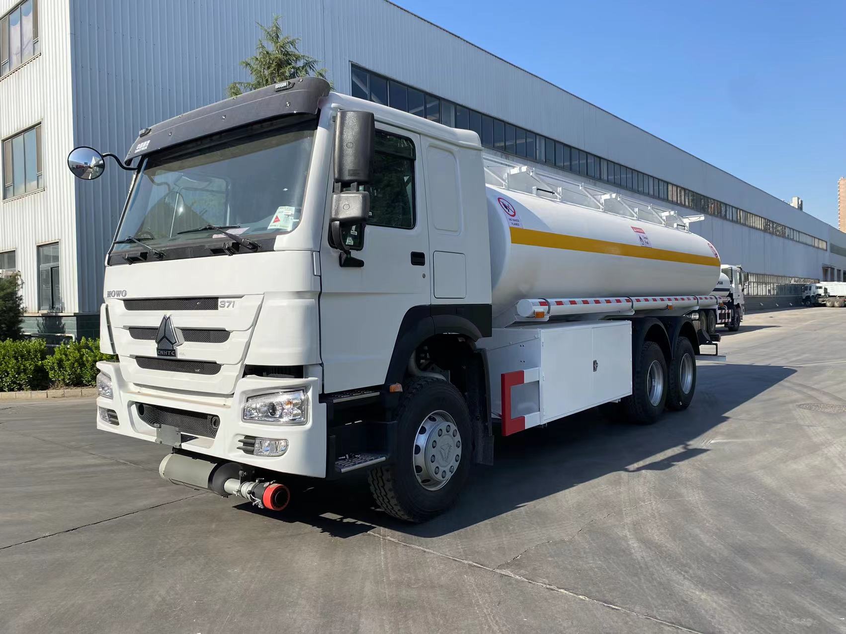 How to Inspect an Oil Tank Truck Before Long-Distance Transport?