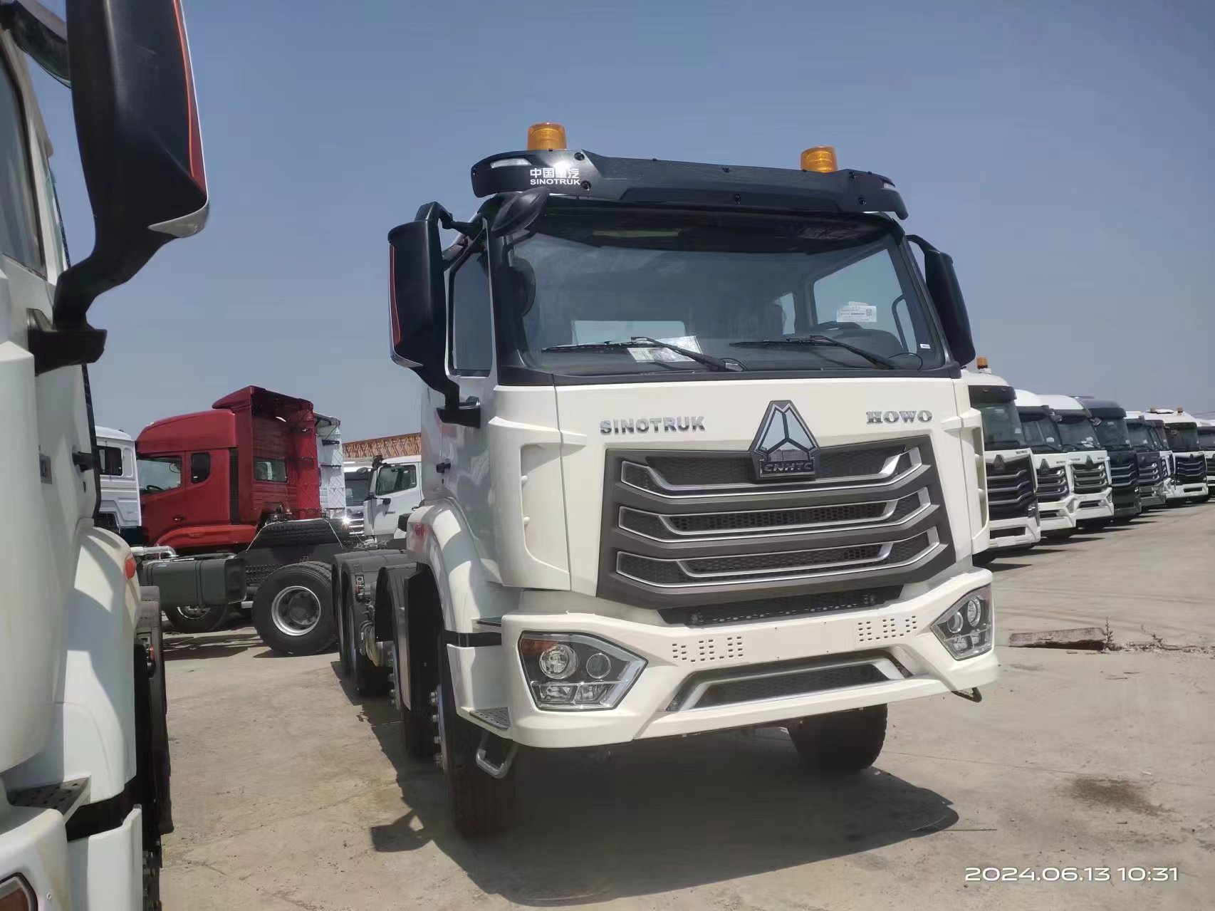 12 wheels Howo 8x4 tractor truck   hot sale