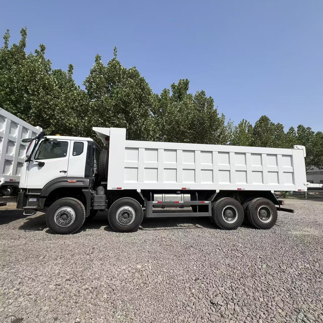 4(90c59ec756).jpg