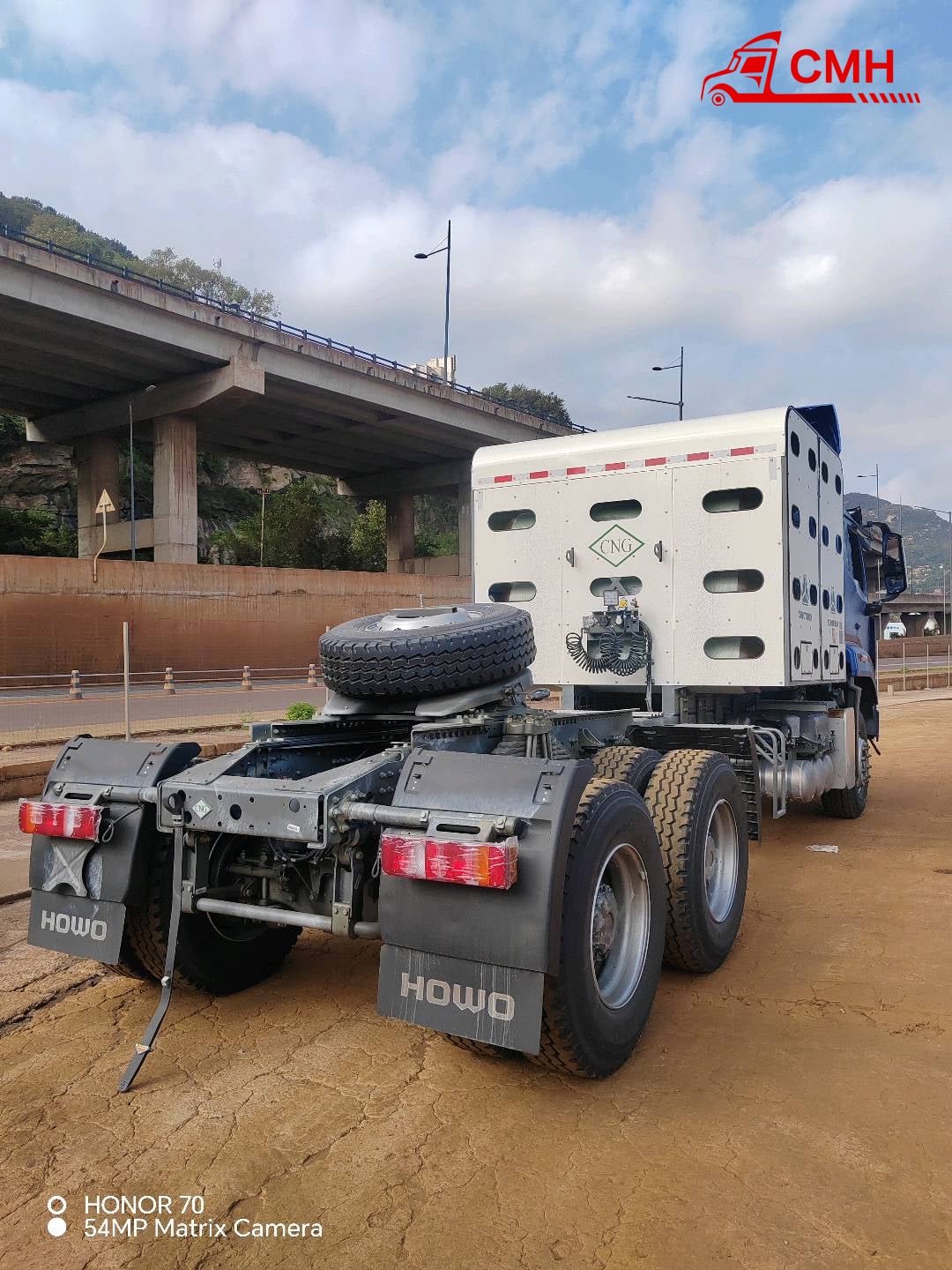 HOWO N 6x4 Tractor on sale