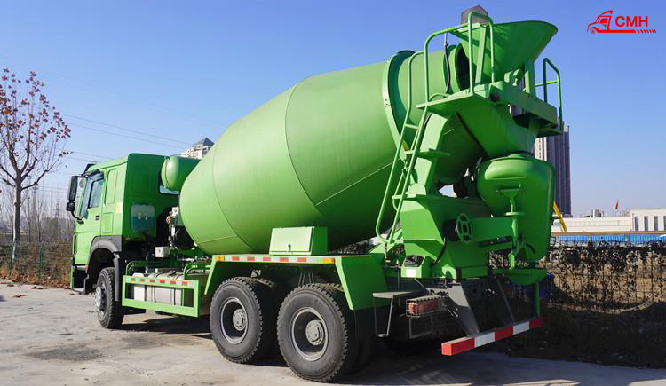 Why Choose Mixer Trucks for Your Concrete Needs