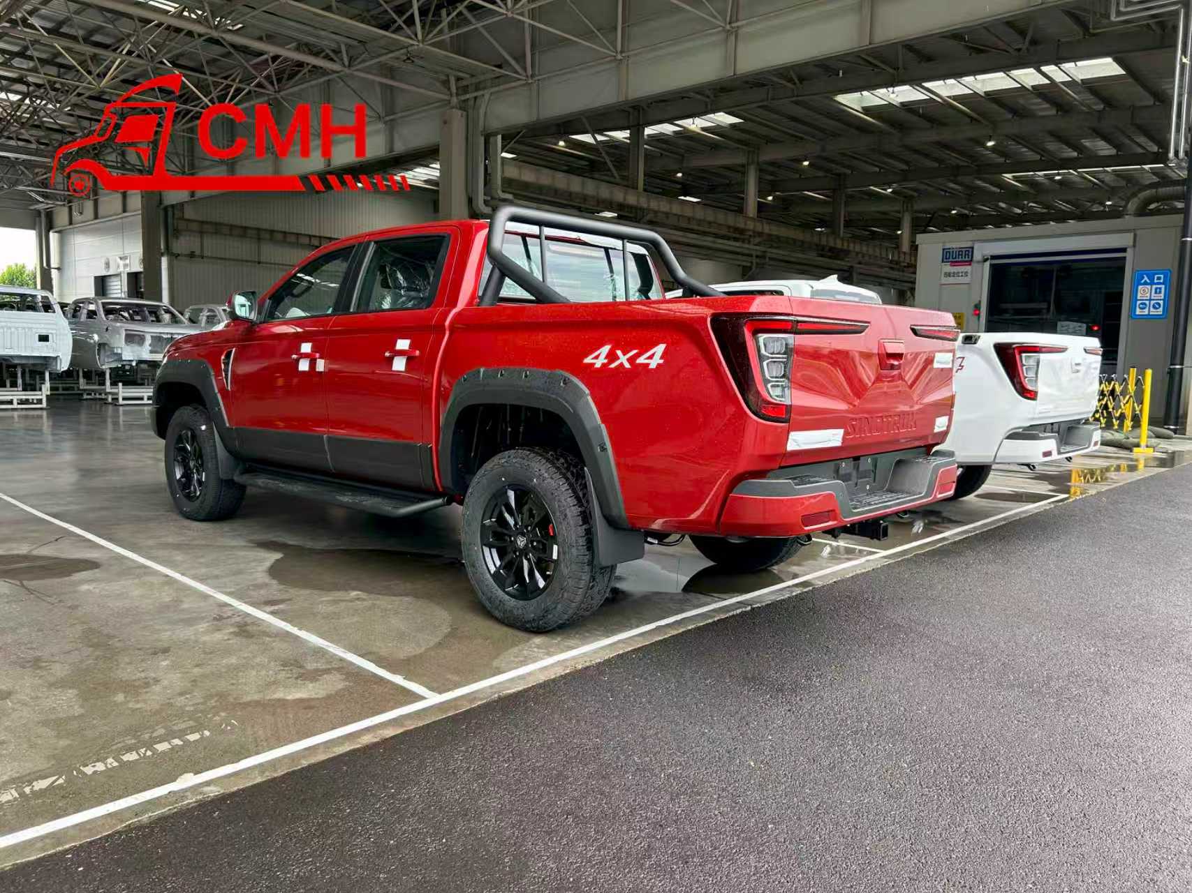 SINOTRUK 4X4 Pickup Truck with 180 Horsepower WEICHIA Engine and 8 Speed ZF Gearbox 20% off Hot Sale