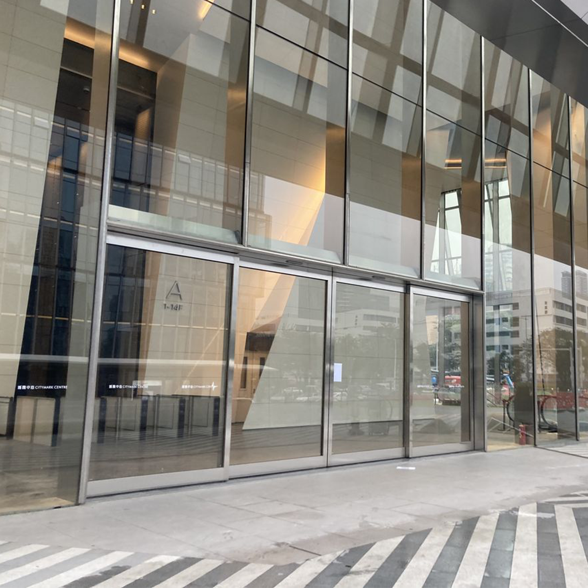 How Automatic Sliding Doors Enhance Accessibility and Customer Experience