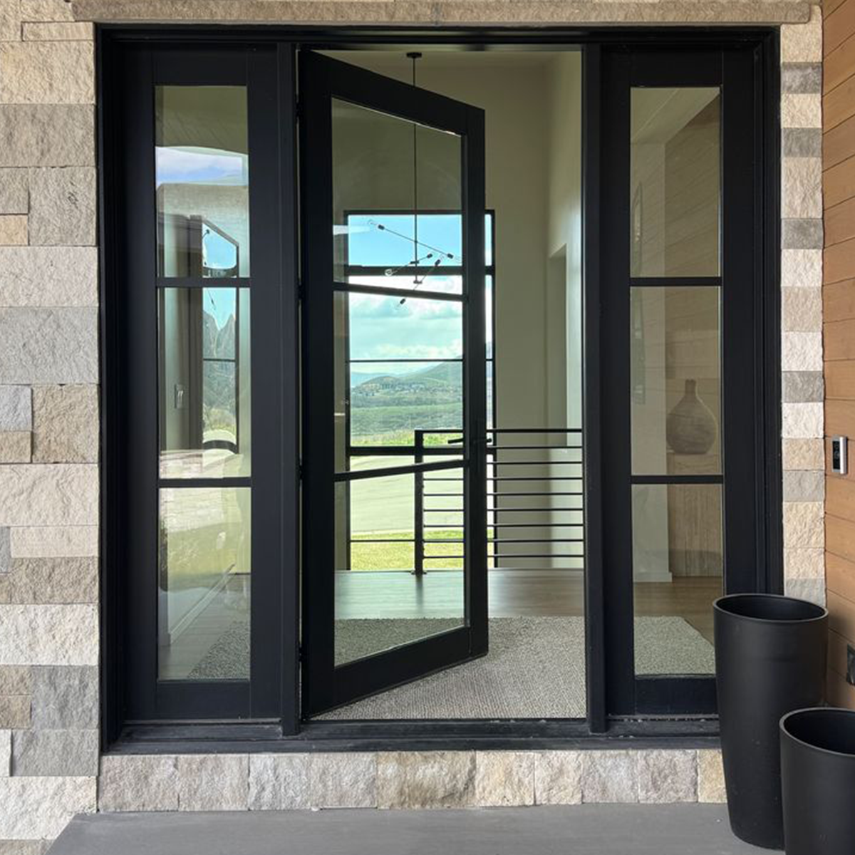 What Are the Common Issues with Aluminum Exterior Doors and How to Solve Them?