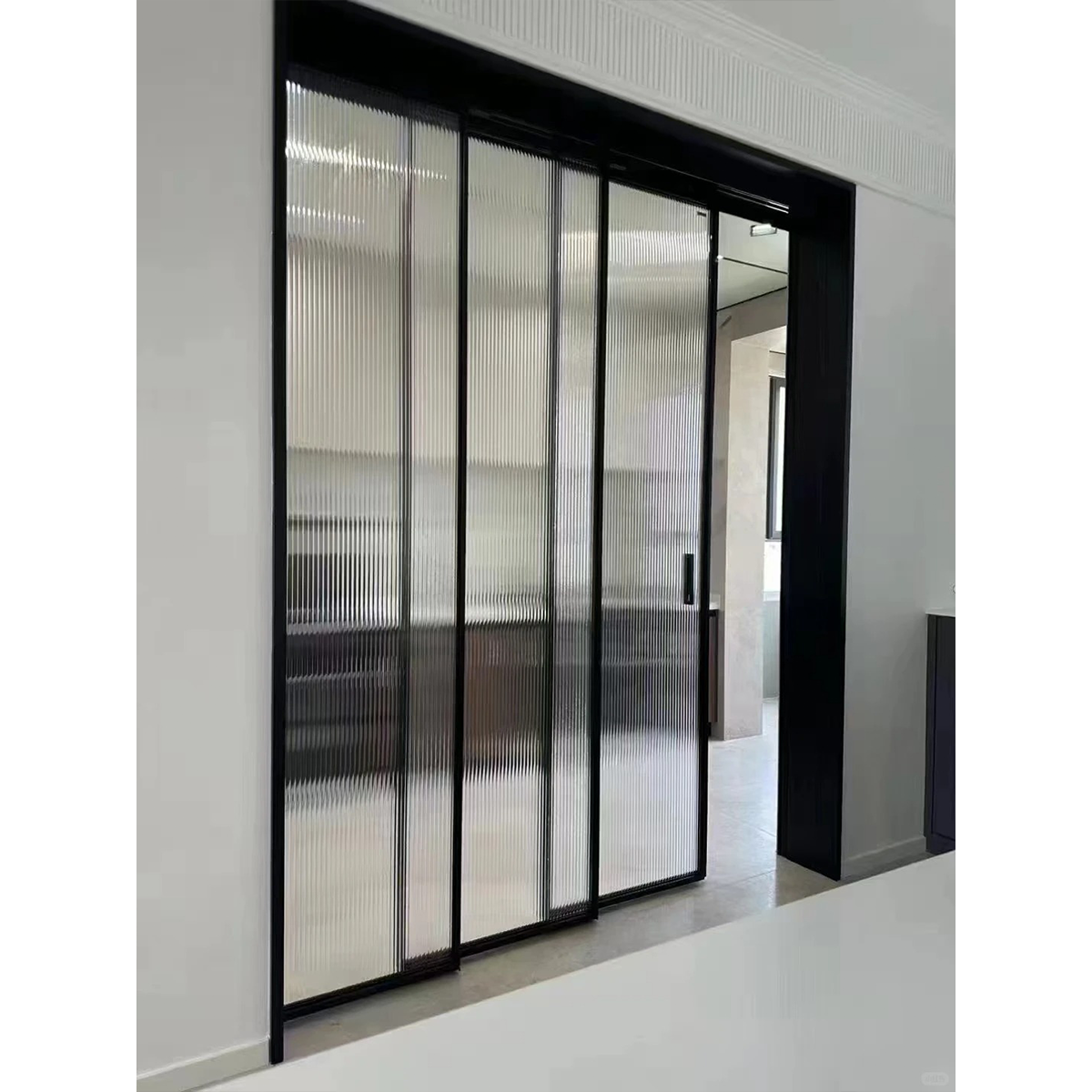 What Common Issues Do Buyers Face with Aluminium Framed Sliding Doors?