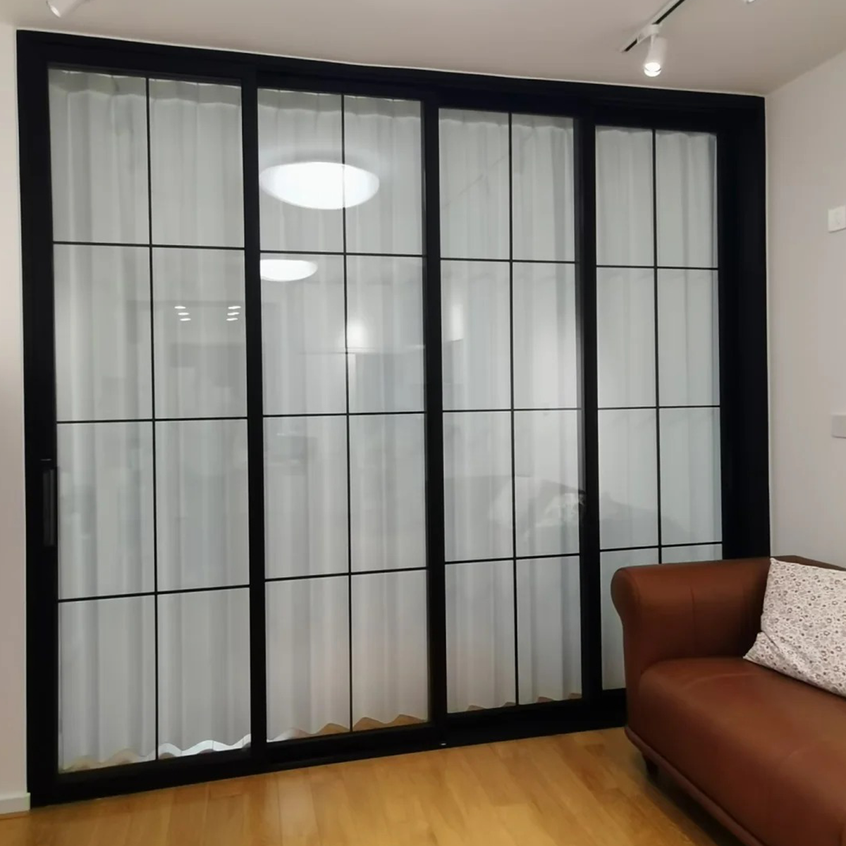 What to Look for When Buying Soundproof Interior Doors