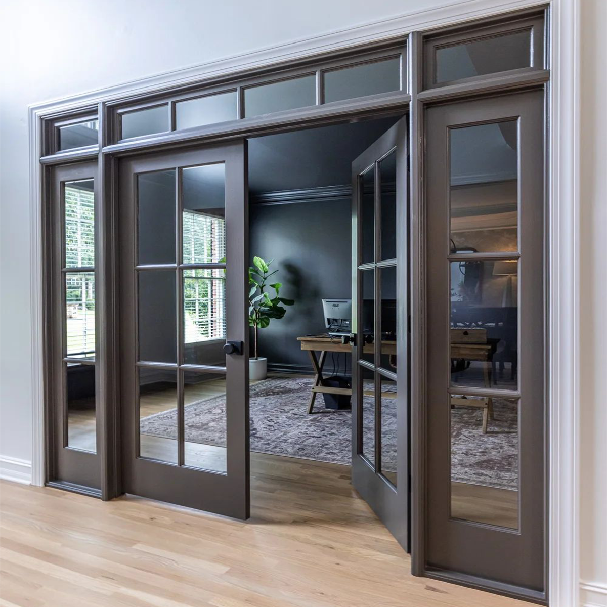 How to Choose the Best Aluminium Office Doors for Maximum Security?