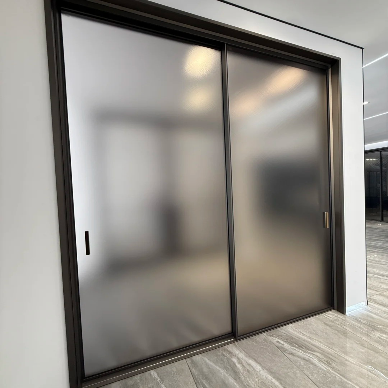 Where to Source High-Quality Aluminium Glass Doors at Competitive Prices?