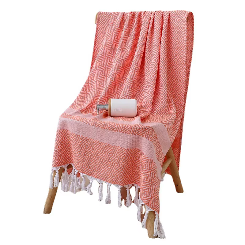 Custom Diamond Lattice Turkish Tassel Modern Eco-friendly Cotton Rectangle All-Season Bath Towel Large Beach Towel supplier