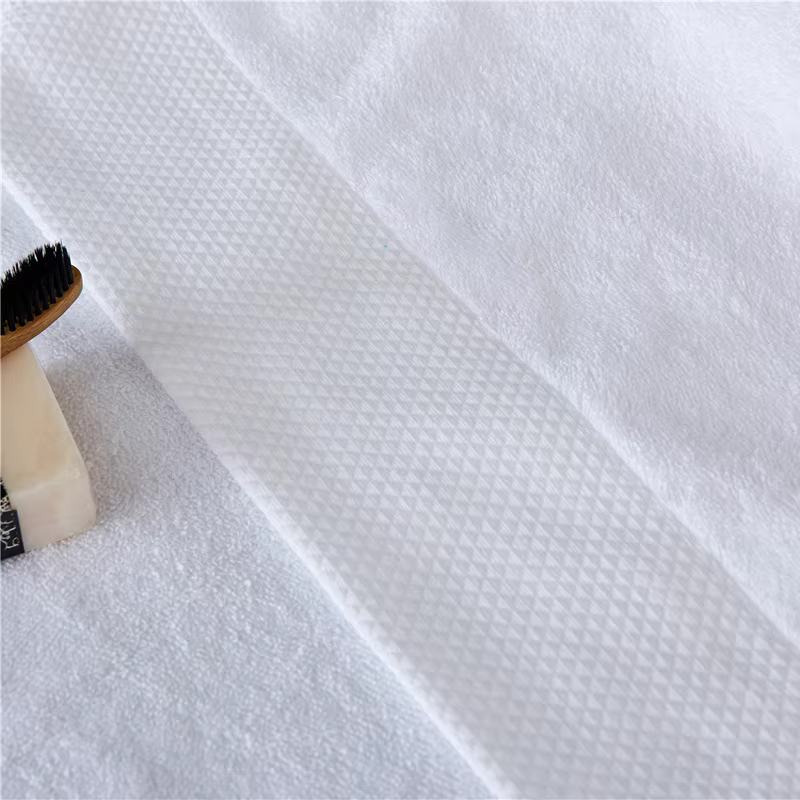 Five-Star Hotels Luxury 100% Cotton Bath Towel Sets Solid Color Quick-Dry Embroidered 16S Yarn Count Eco-Friendly Towel Towel details