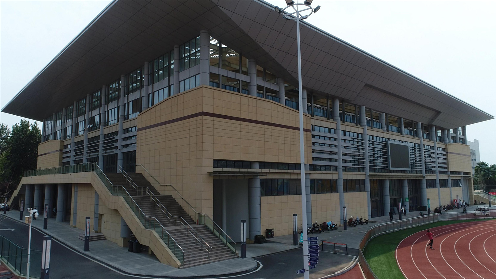 JINAN NATIONAL FITNESS CENTER PROJECT