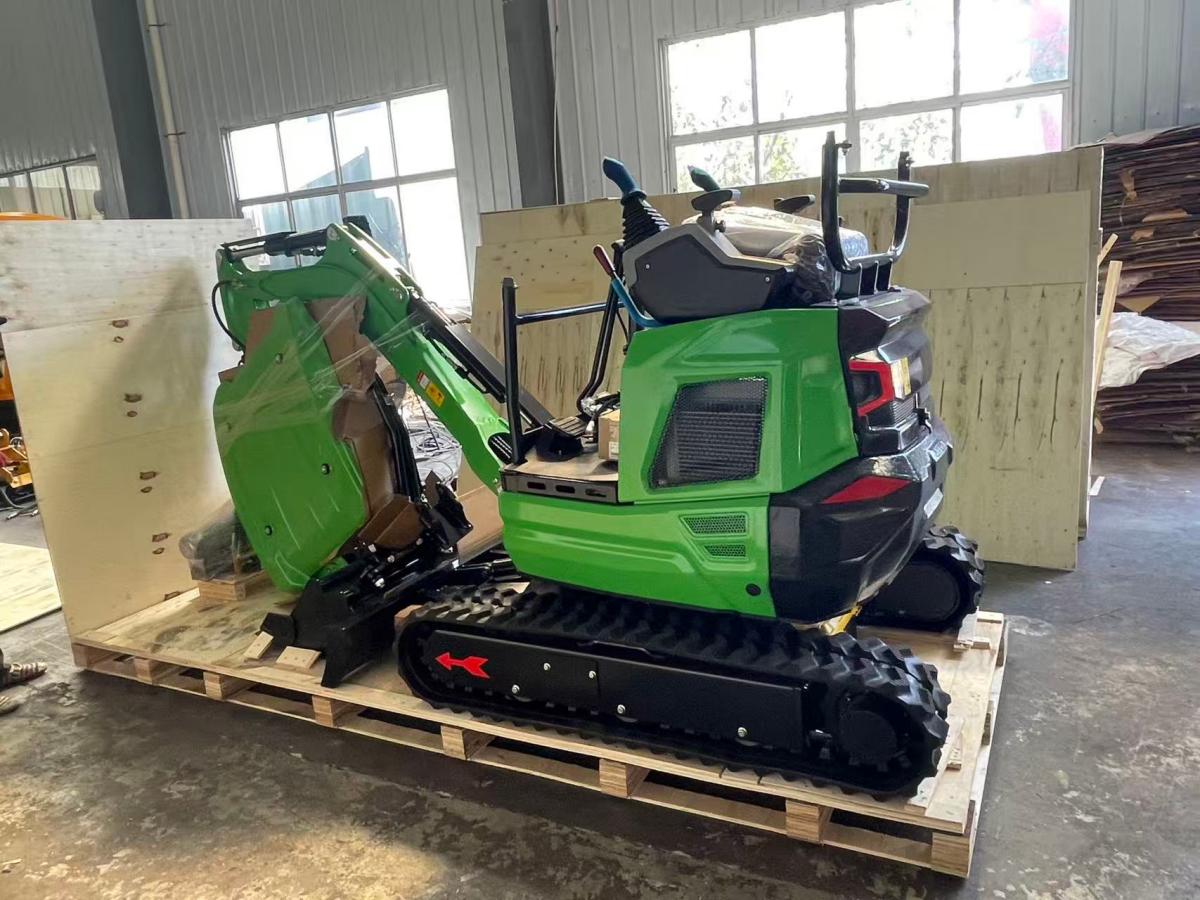 Containerized and Ready to Ship | Batch of Nuoman Mini-Excavators Loaded for Overseas Markets