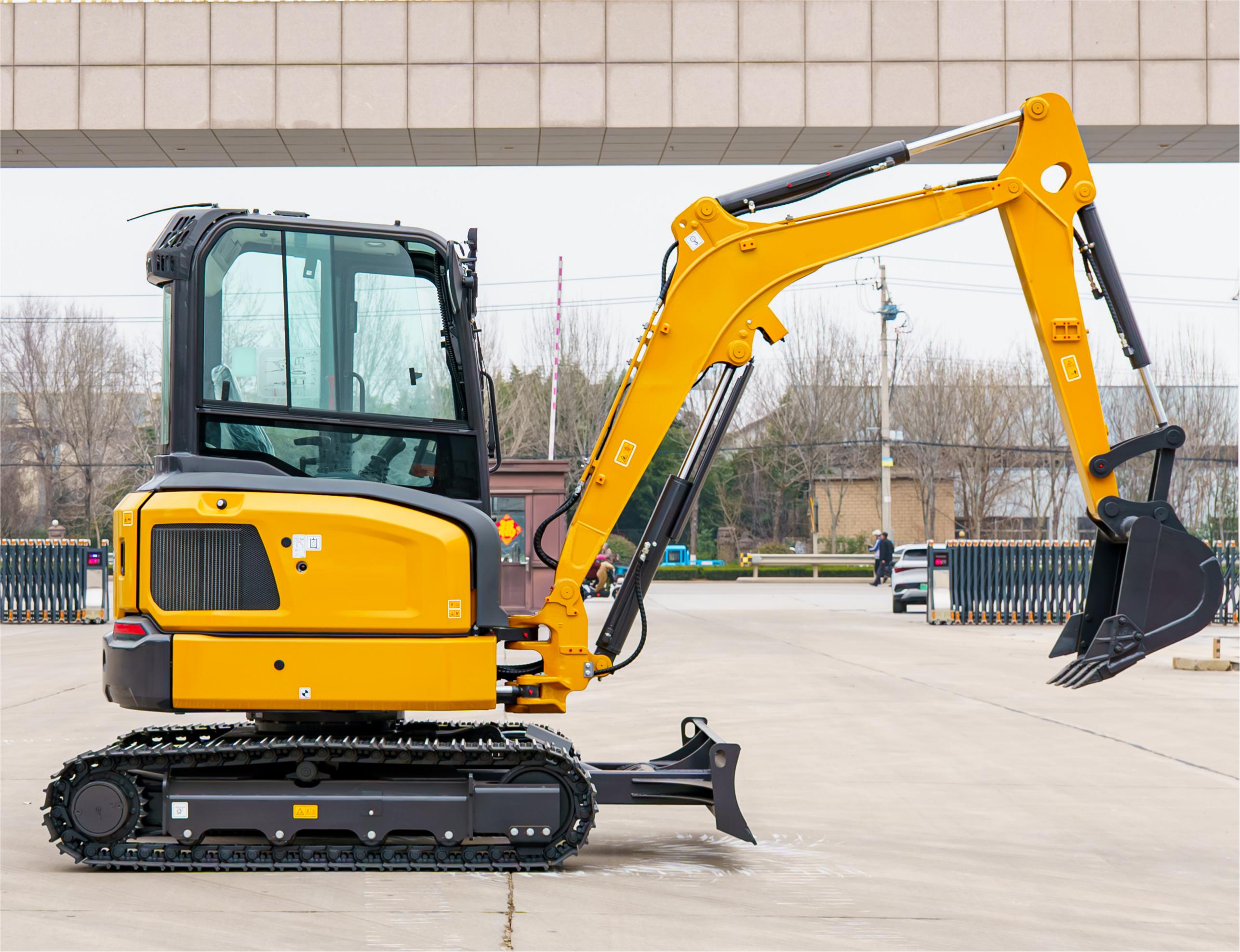 New Yellow 3.5 Ton Good Quality Upper Arm Lateral Swing on Sale Mini Excavator Best Efficient