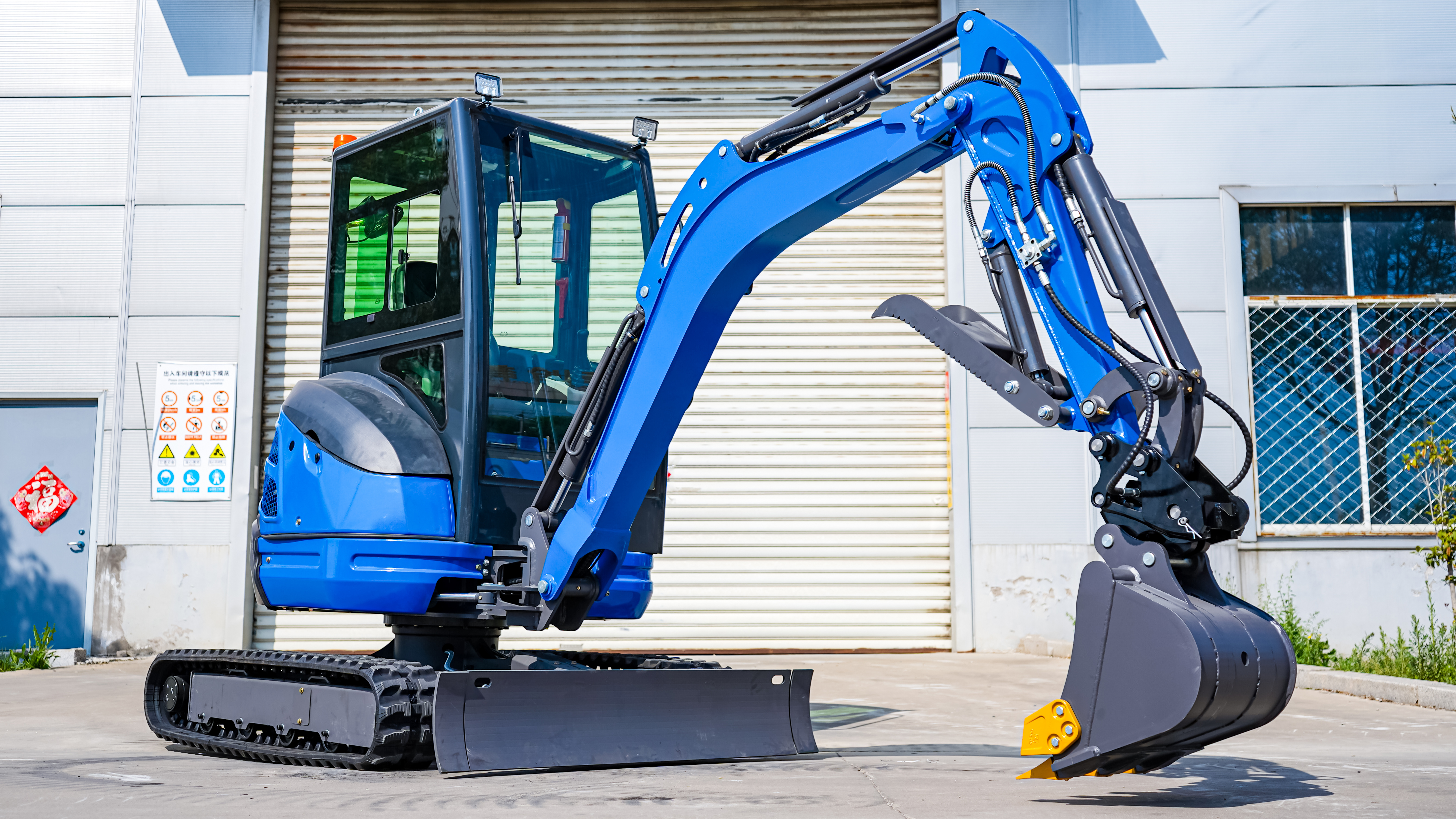 Discover the Power of Our 5 Ton Digger
