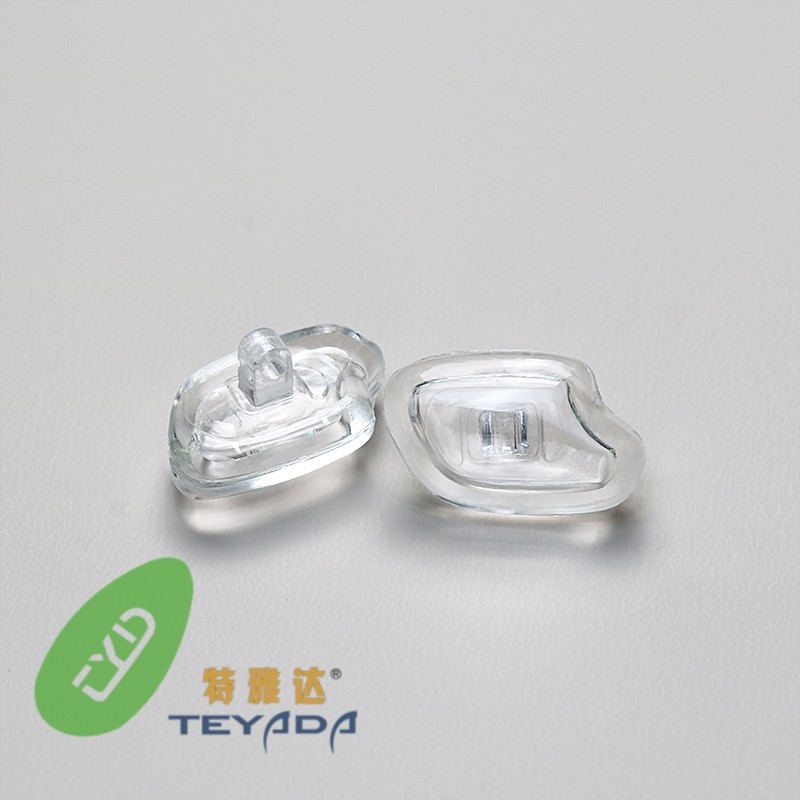 Q-03 Air-Vacuum Rectangle 11.7mm Screw/Clip-ON Nose Pad