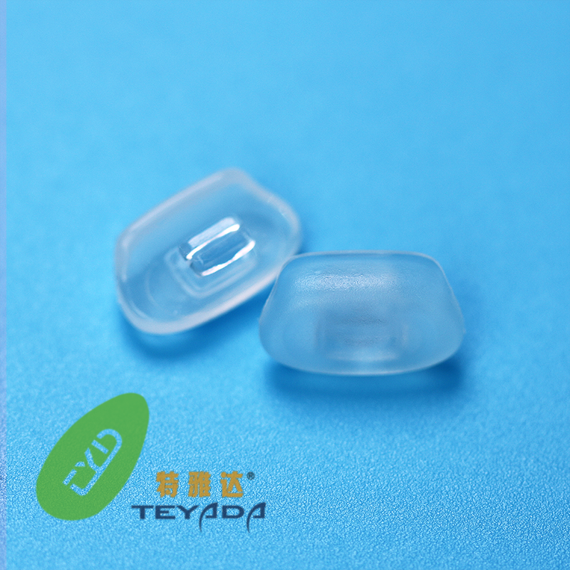G-663 Rectangle 13mm Clip-ON Nose Pad