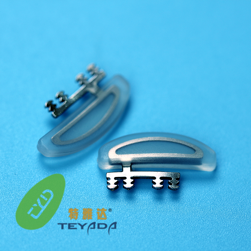 G-1043 D-Shape 18mm Push-IN Nose Pad