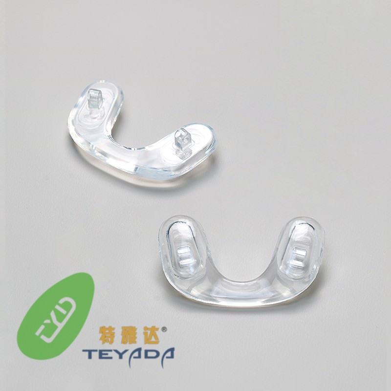 Q-20 Air-Vacuum 25.2 x 14.7mm Screw-ON Strape Bridge