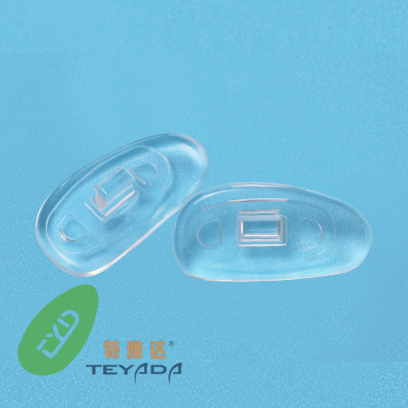 G-205 Standard D-Shape 16.5mm Screw-On Clip-ON Nose Pad 1.png