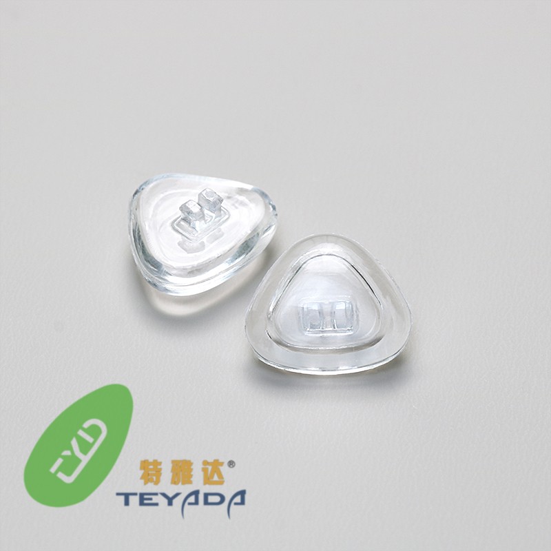 Q-33 Air-Vacuum Triangle 9.3mm Screw/Clip-ON Nose Pad
