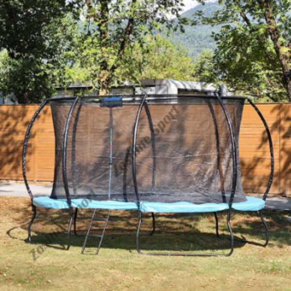 How to Choose a Round Trampoline Manufacturer for Business