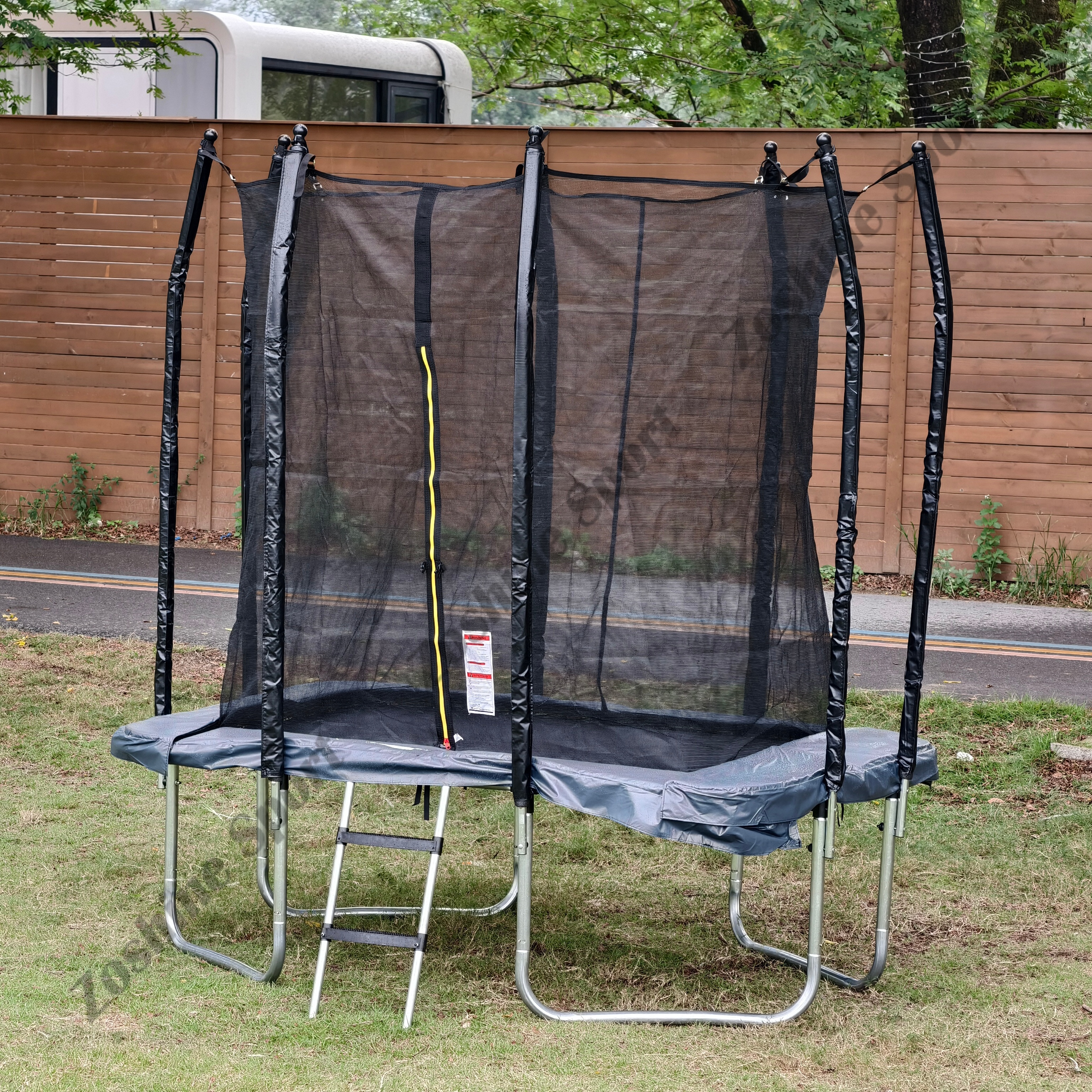 What Customization Flexibility Does a Professional Round Trampoline Factory Offer for Branding and Packaging?