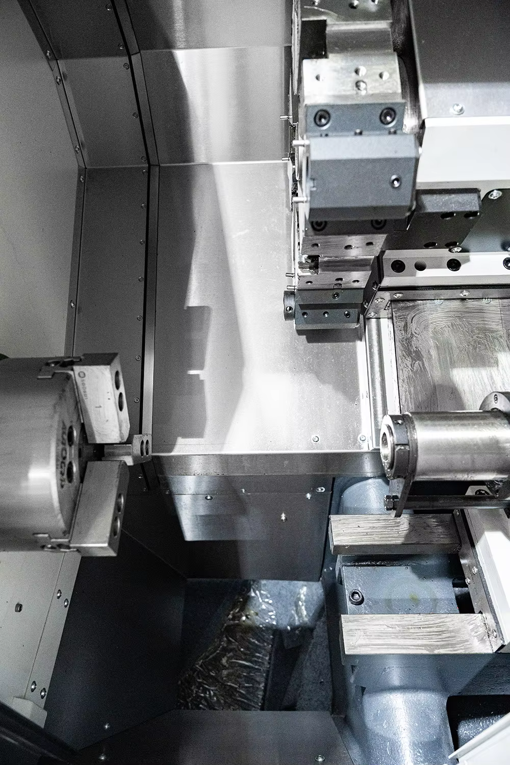 HT300 WF-NT200L Slant Bed Design Horizontal CNC Lathe FANUC System Single Spindle Automatic Cnc Turning Machine factory