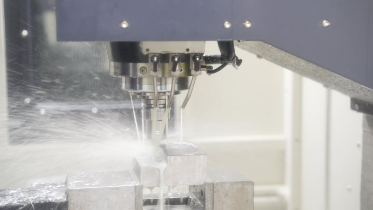 Outomatiese CNC-draaibank: Verhoog effektiwiteit in hoë-volume onderdeelproduksie