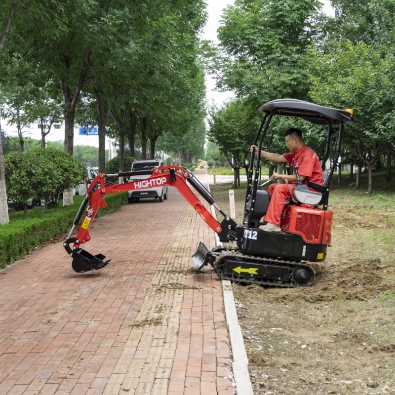 Introduction à la mini-excavatrice HT12G