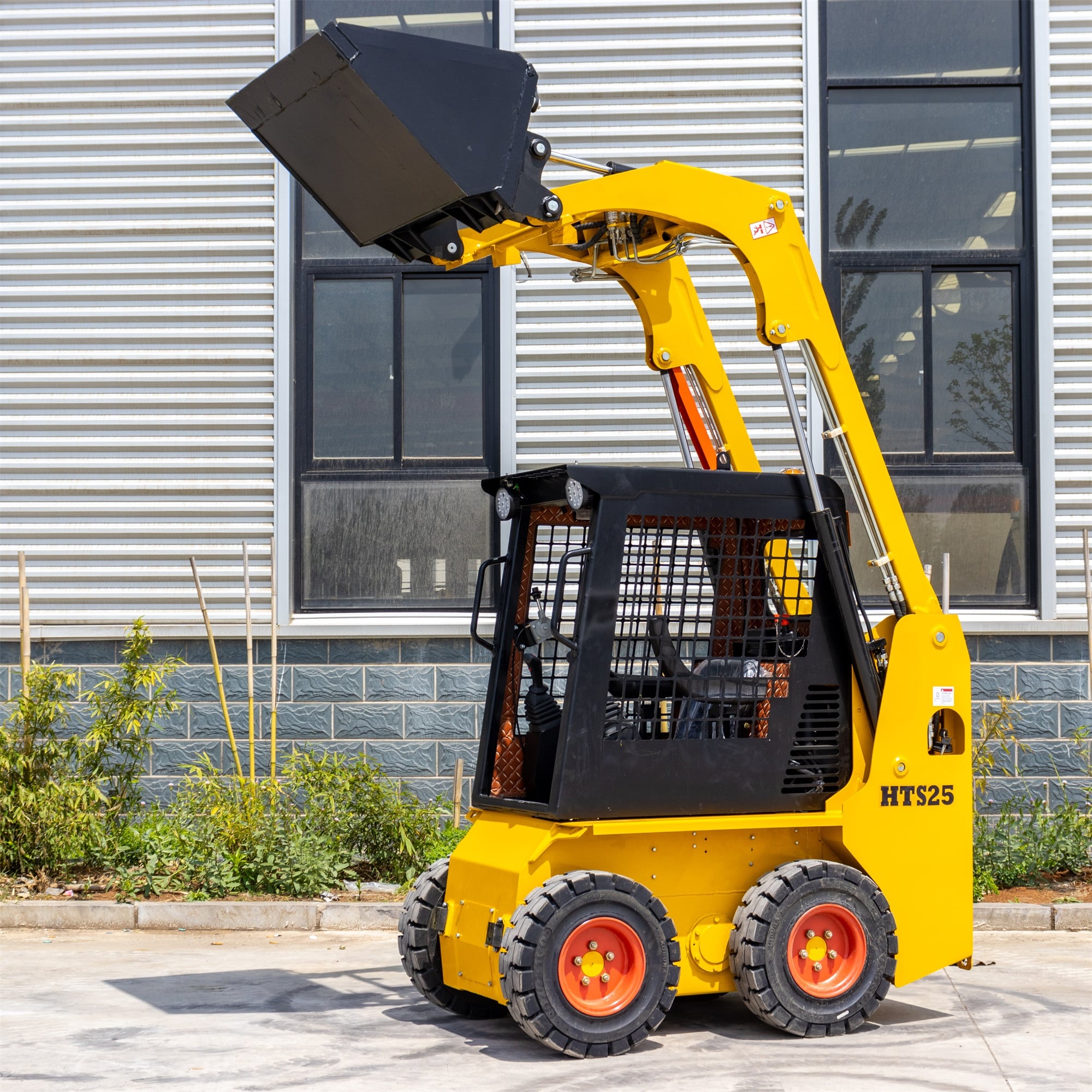Cargador compacto oruga hidráulico HTS25 con control hidráulico