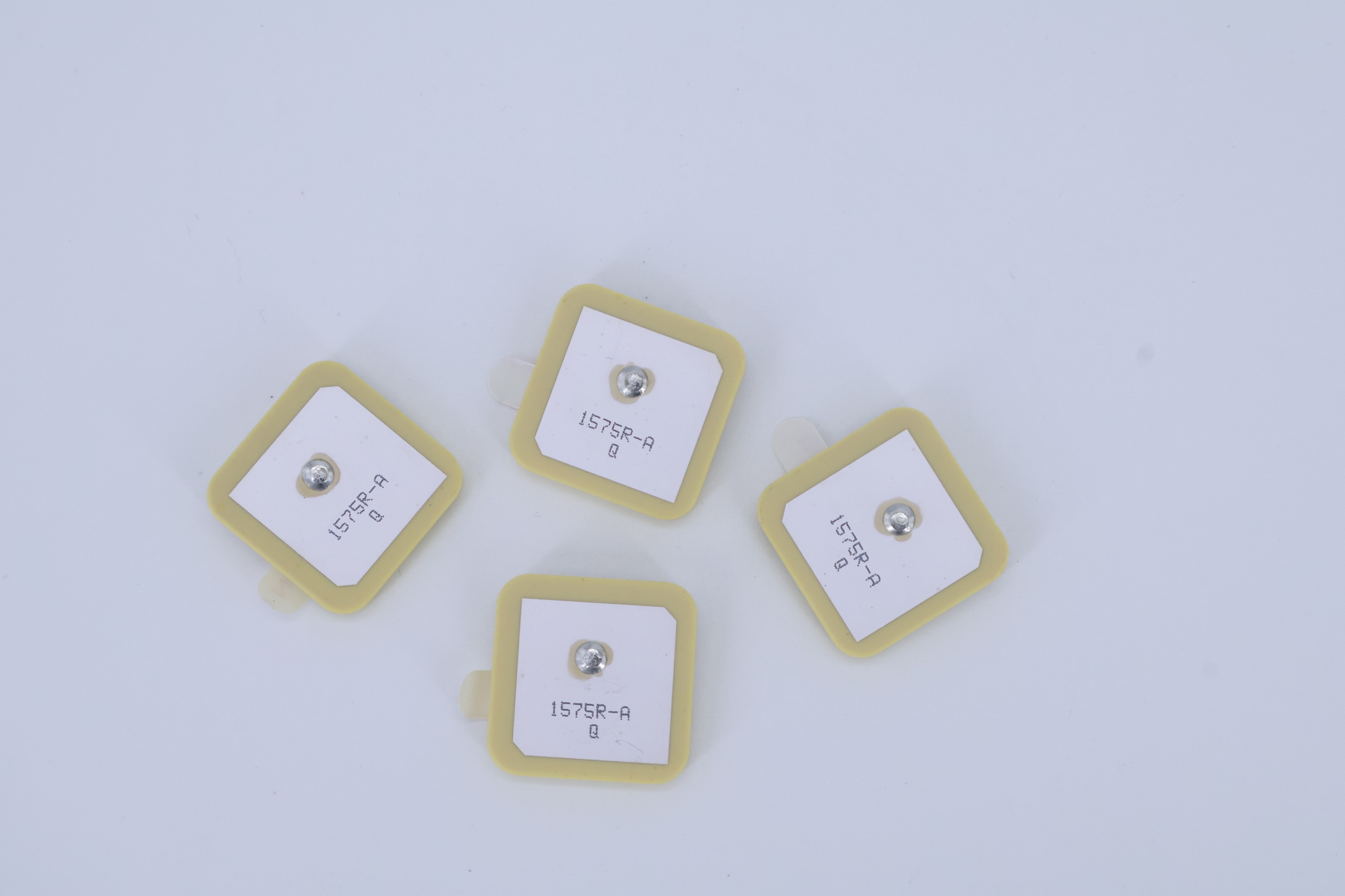 Multi-GNSS Antenna vs Single: Performance Comparison