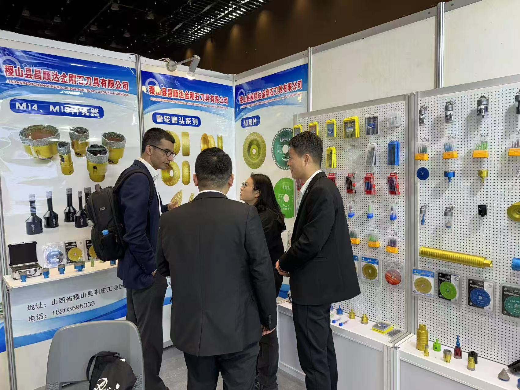 New Journey of Export: Changshunda Diamond Tools Shine at Industry Exhibition, Winning High Recognition from Overseas Clients